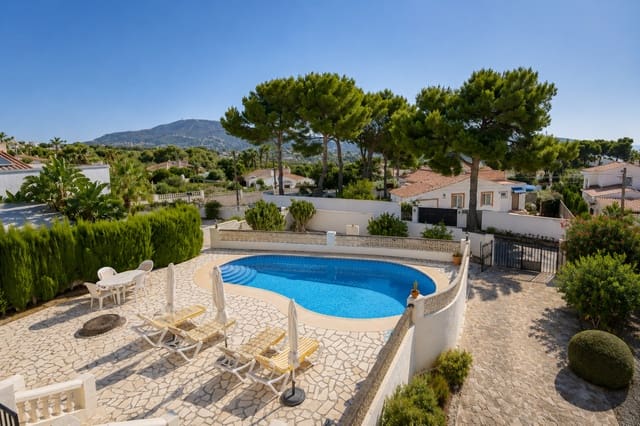 3 sovrum Villa till salu i Casco Urbano, Teulada-Moraira med pool - 620 000 € (Ref: 10008867)