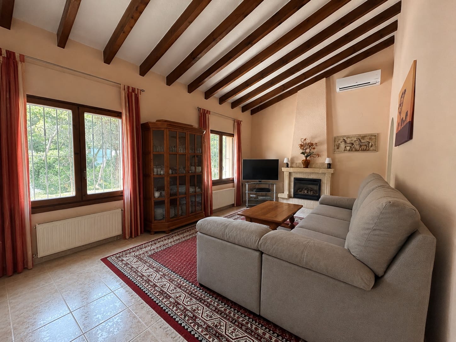 3 soveværelse Villa til salg i Javea / Xabia med swimmingpool - € 695.000 (Ref: 10008868)