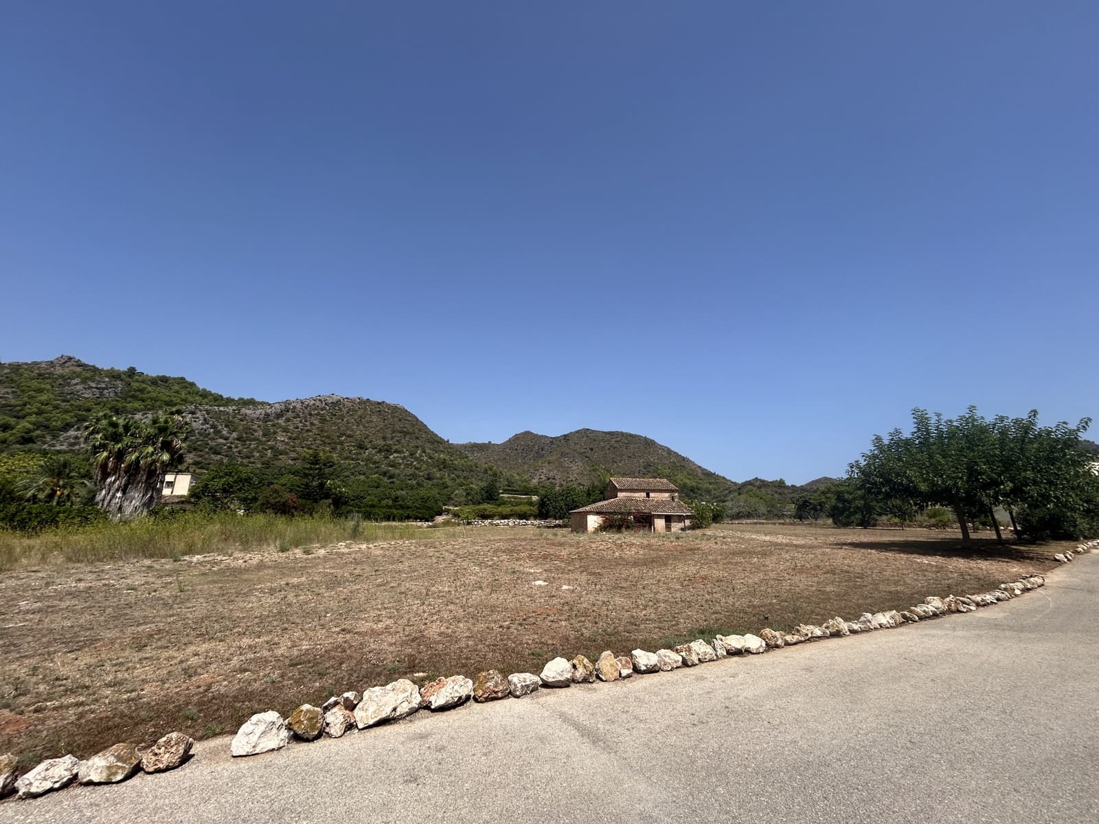 Building Plot for sale in Rafol de Almunia - € 220,000 (Ref: 10011204)