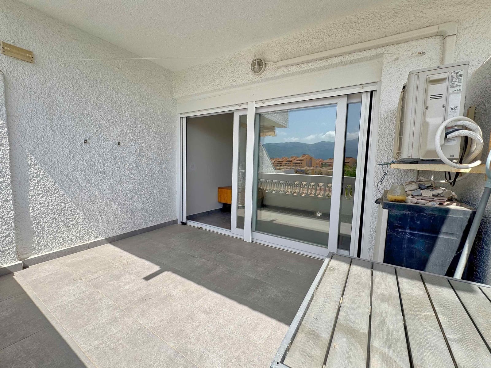 1 bedroom Apartment for sale in Denia - € 185,000 (Ref: 10013082)