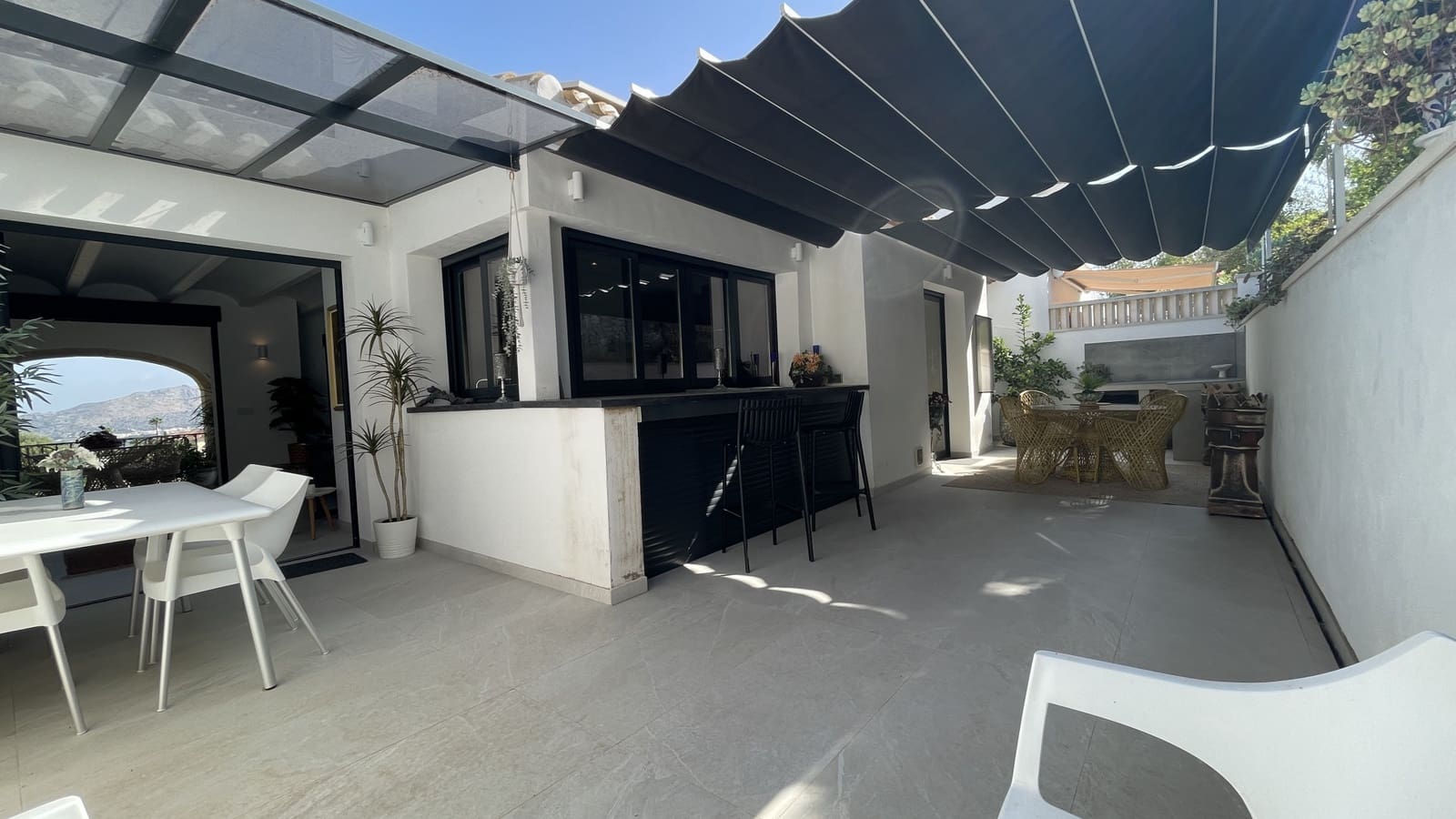 3 chambre Villa/Maison à vendre à Benidoleig avec piscine - 375 000 € (Ref: 10022226)