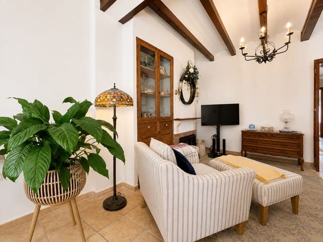 Casa de 3 habitaciones en Oliva Pueblo, Oliva en venta - 225.000 € (Ref: 10022229)