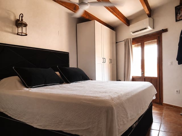 6 sovrum Hotell till salu i Sagra - 569 000 € (Ref: 10022231)