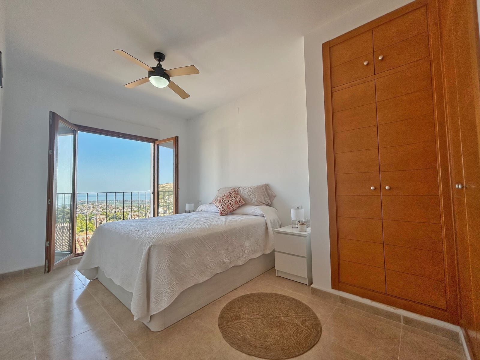 3 Zimmer Haus zu verkaufen in Rafol de Almunia mit Pool - 221.000 € (Ref: 10023832)