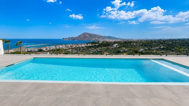 3 chambre Villa/Maison à vendre à Altea avec piscine - 2 675 000 € (Ref: 10030286)