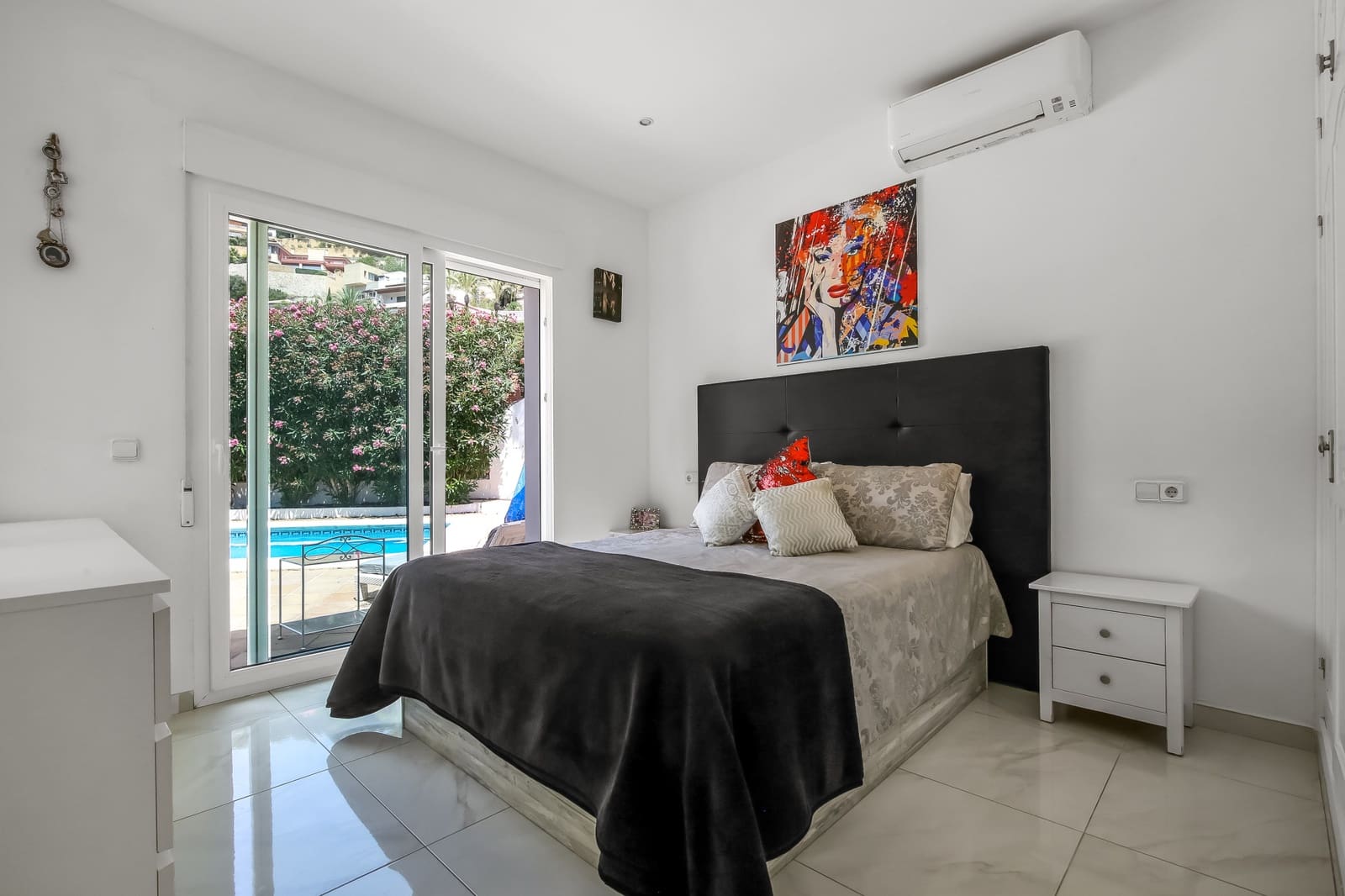3 chambre Villa/Maison à vendre à Javea / Xabia avec piscine - 1 125 000 € (Ref: 10037178)