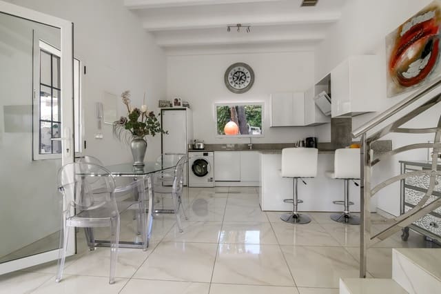 3 chambre Villa/Maison à vendre à Centro ciudad, Javea / Xàbia avec piscine - 1 125 000 € (Ref: 10037178)