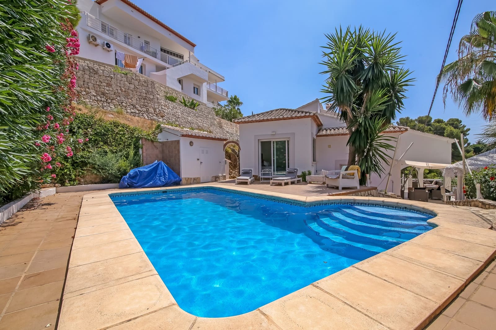 3 chambre Villa/Maison à vendre à Javea / Xabia avec piscine - 1 125 000 € (Ref: 10037178)