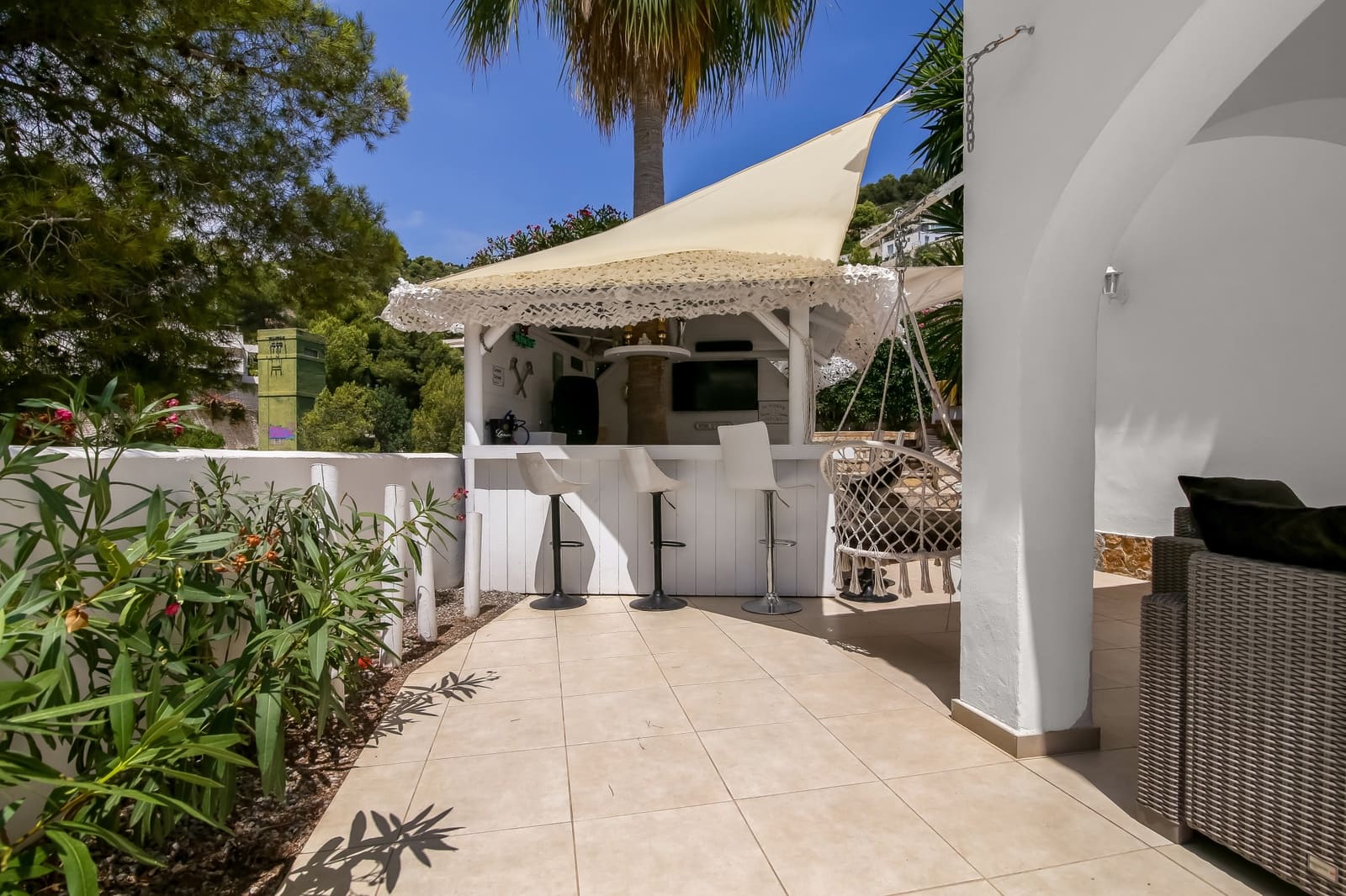 3 chambre Villa/Maison à vendre à Javea / Xabia avec piscine - 1 125 000 € (Ref: 10037178)