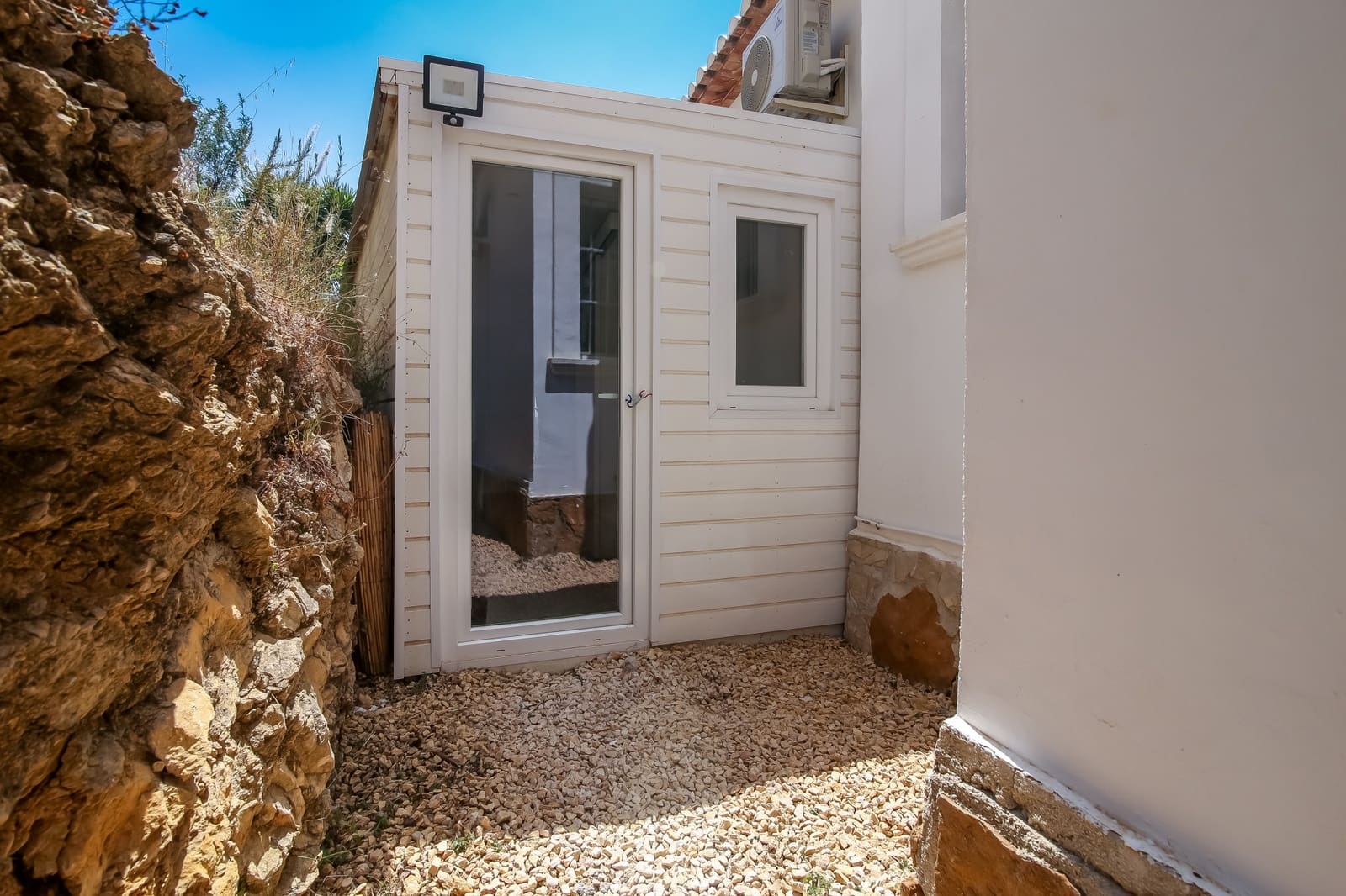 3 chambre Villa/Maison à vendre à Javea / Xabia avec piscine - 1 125 000 € (Ref: 10037178)