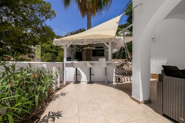 3 chambre Villa/Maison à vendre à Centro ciudad, Javea / Xàbia avec piscine - 1 125 000 € (Ref: 10037178)