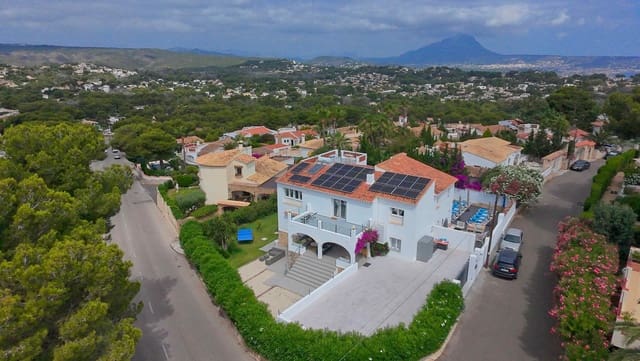 6 sovrum Villa till salu i Portichol - Balcón al Mar, Javea / Xàbia med pool - 1 495 000 € (Ref: 10037179)