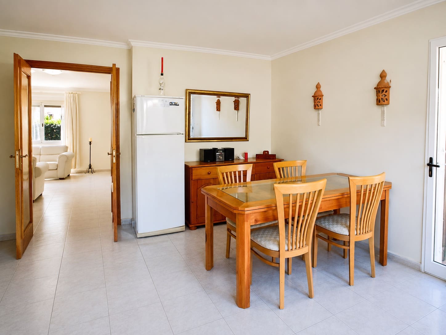 3 bedroom Townhouse for sale in Orba - € 260,000 (Ref: 10037180)