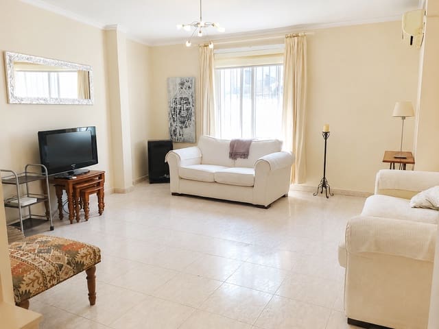 3 chambre Maison de Ville à vendre à Orba - 260 000 € (Ref: 10037180)