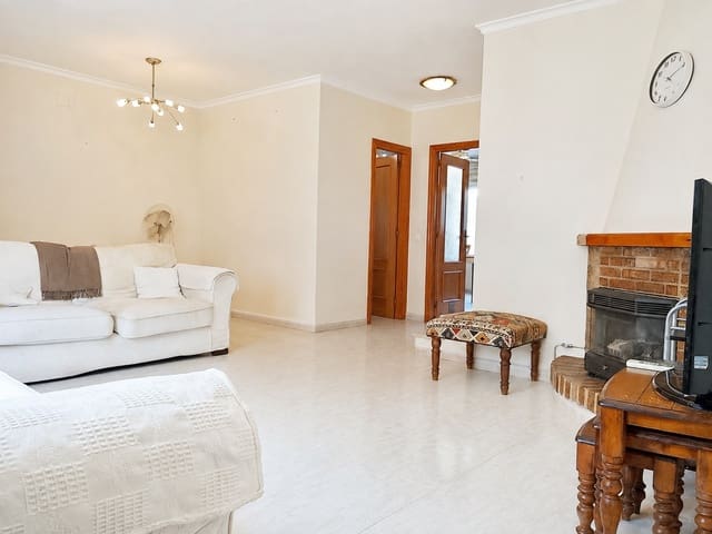3 chambre Maison de Ville à vendre à Orba - 260 000 € (Ref: 10037180)