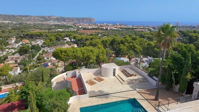 5 makuuhuone Huvila myytävänä paikassa Centro ciudad, Javea / Xàbia mukana uima-altaan - 2 495 000 € (Ref: 10044949)