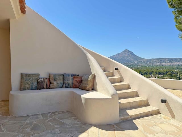 5 makuuhuone Huvila myytävänä paikassa Centro ciudad, Javea / Xàbia mukana uima-altaan - 2 495 000 € (Ref: 10044949)
