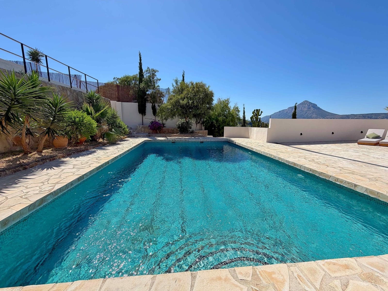 5 makuuhuone Huvila myytävänä paikassa Javea / Xabia mukana uima-altaan - 2 495 000 € (Ref: 10044949)