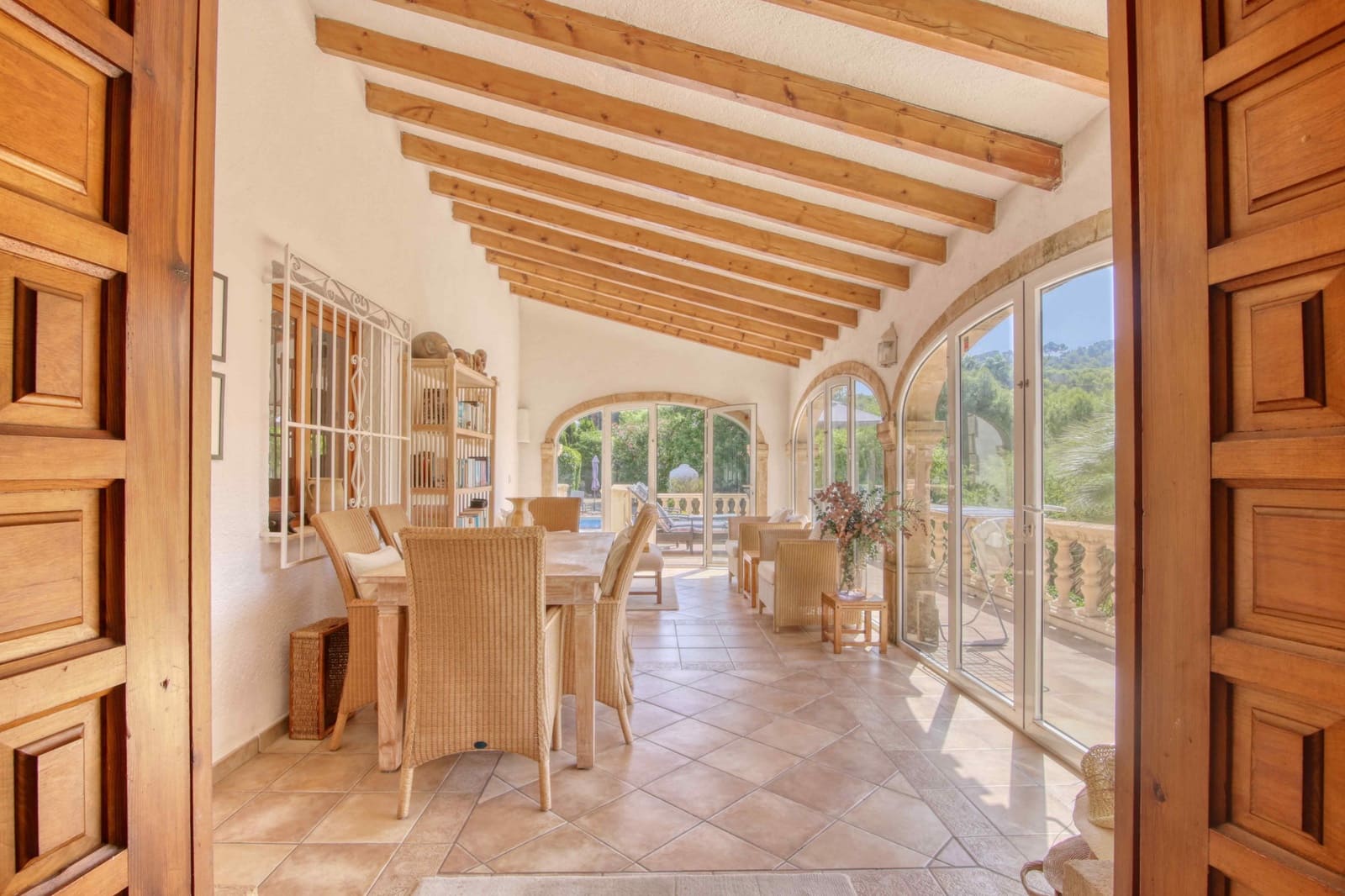 4 bedroom Villa for sale in Javea / Xabia with pool - € 750,000 (Ref: 10048963)