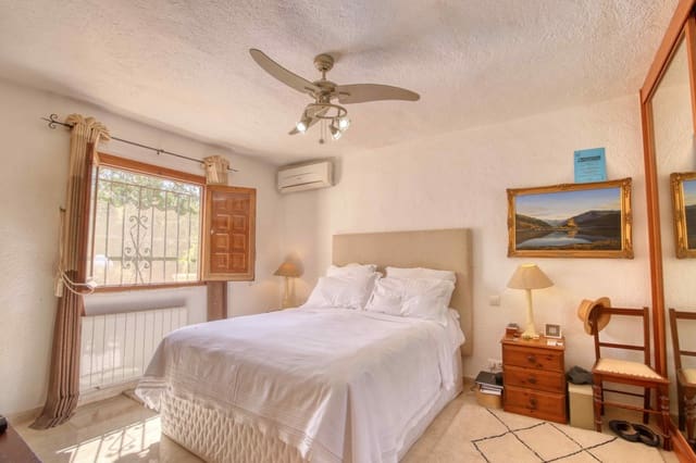 4 bedroom Villa for sale in Portichol - Balcón al Mar, Javea / Xàbia with pool - € 750,000 (Ref: 10048963)