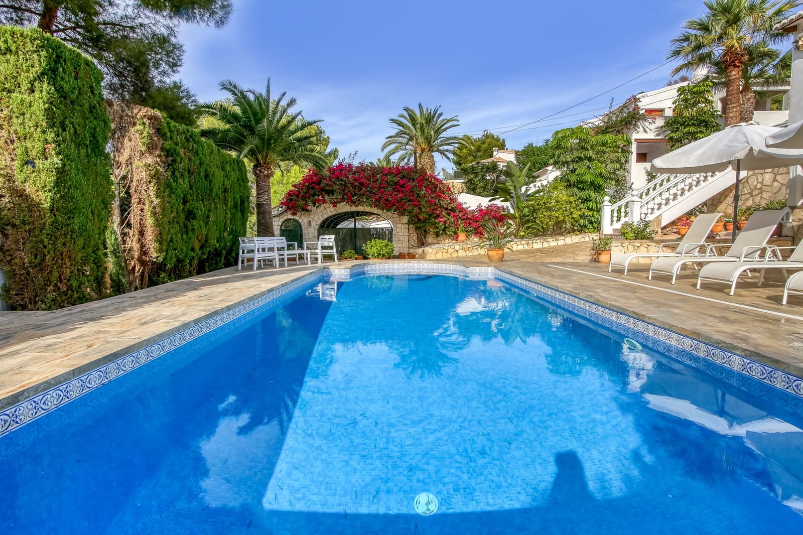 4 soverom Villa til salgs i Moraira med svømmebasseng - € 825 000 (Ref: 10054944)