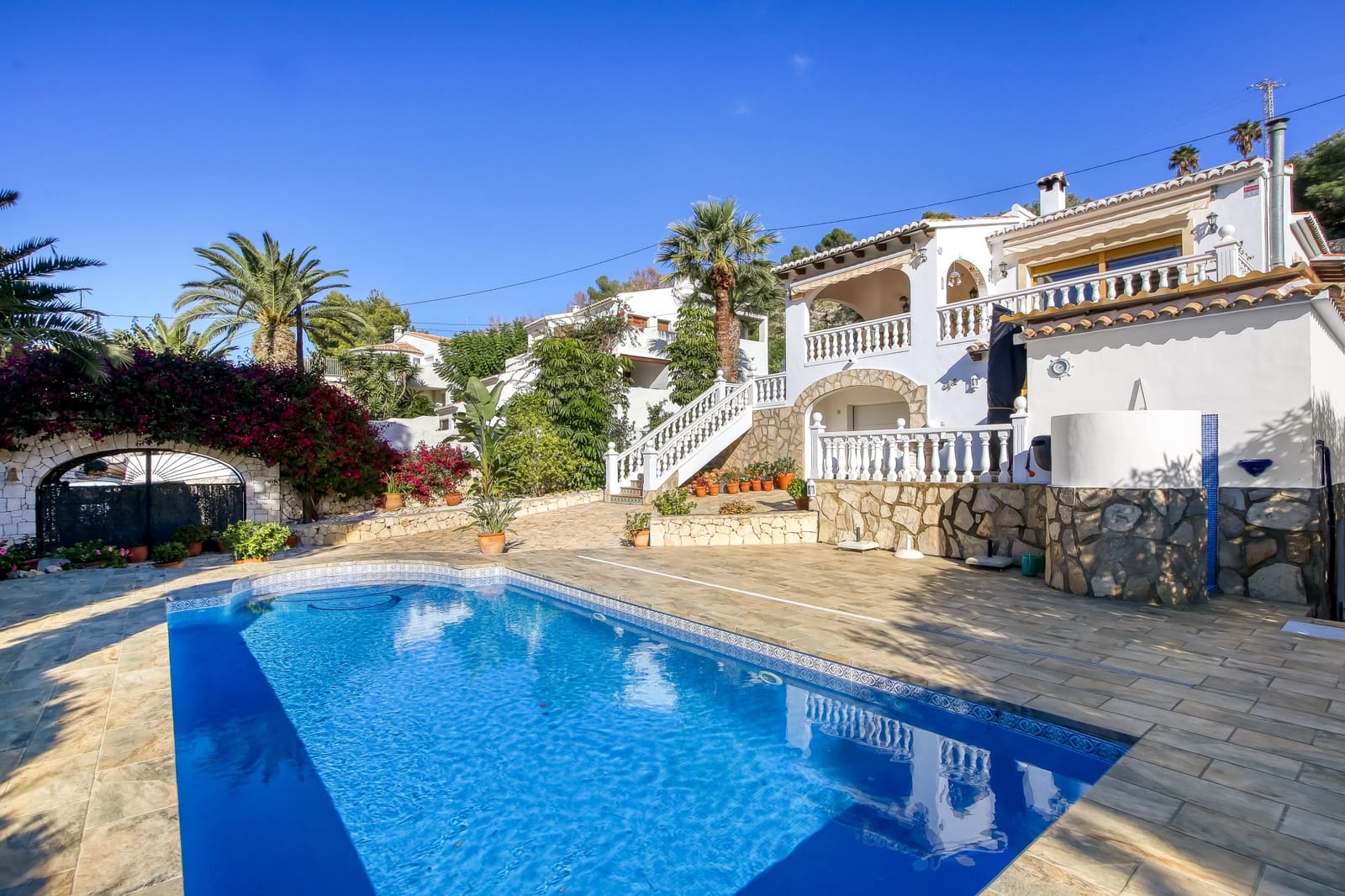 4 soverom Villa til salgs i Moraira med svømmebasseng - € 825 000 (Ref: 10054944)