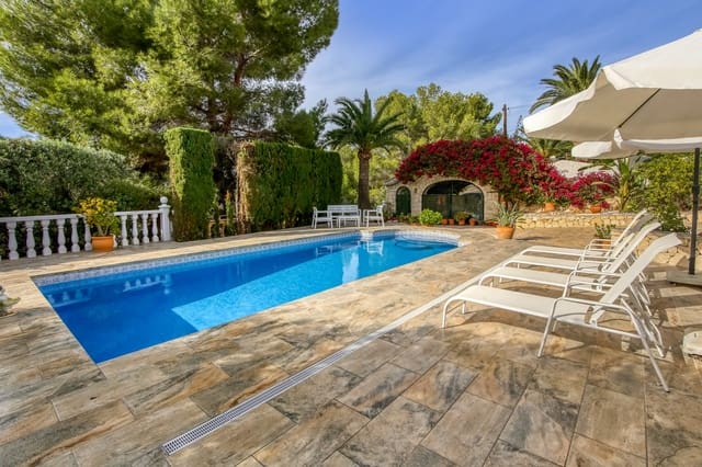4 sovrum Villa till salu i Casco Urbano, Teulada-Moraira med pool - 825 000 € (Ref: 10054944)