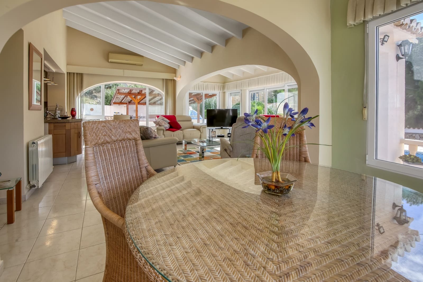 4 chambre Villa/Maison à vendre à Moraira avec piscine - 750 000 € (Ref: 10054946)