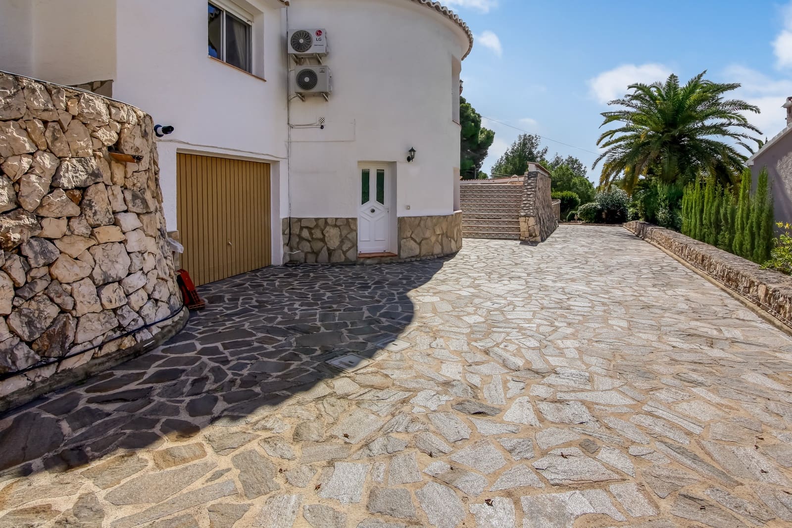 4 chambre Villa/Maison à vendre à Moraira avec piscine - 750 000 € (Ref: 10054946)