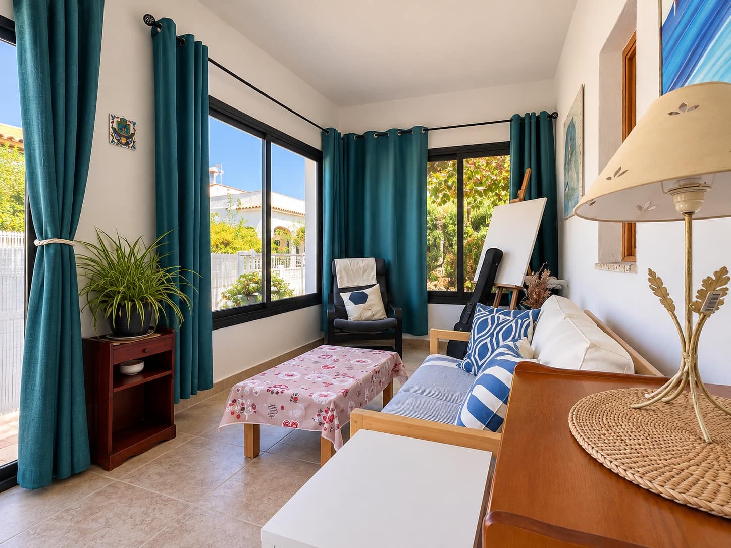 4 bedroom Villa for sale in Oliva - € 409,000 (Ref: 10058798)