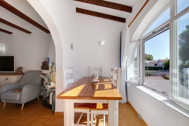 1 makuuhuone Huvila myytävänä paikassa Casco Urbano, Teulada-Moraira mukana uima-altaan - 240 000 € (Ref: 10061717)