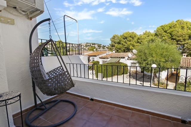 1 makuuhuone Huvila myytävänä paikassa Casco Urbano, Teulada-Moraira mukana uima-altaan - 240 000 € (Ref: 10061717)