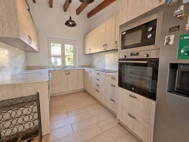Chalet de 3 habitaciones en Centro ciudad, Javea / Xàbia en venta con piscina - 419.000 € (Ref: 10064073)