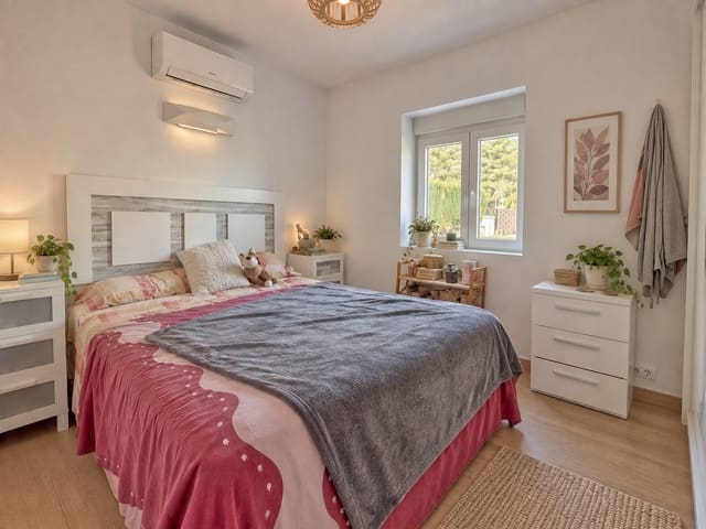 Chalet de 3 habitaciones en Centro ciudad, Javea / Xàbia en venta con piscina - 419.000 € (Ref: 10064073)