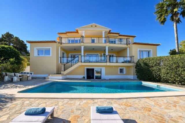Chalet de 7 habitaciones en Centro ciudad, Javea / Xàbia en venta con piscina - 1.685.000 € (Ref: 10067708)