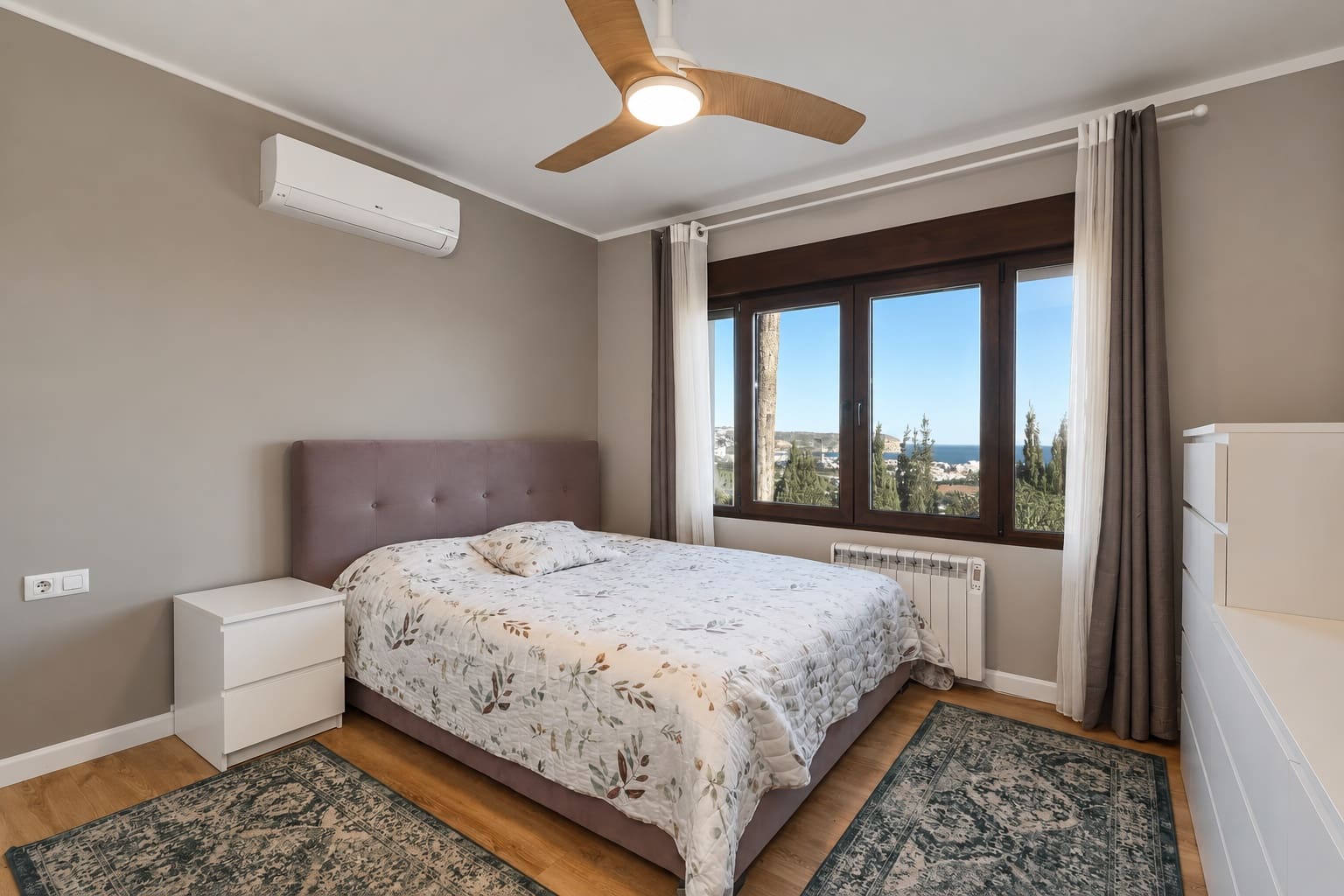 Chalet de 7 habitaciones en Javea / Xàbia en venta con piscina - 1.685.000 € (Ref: 10067708)