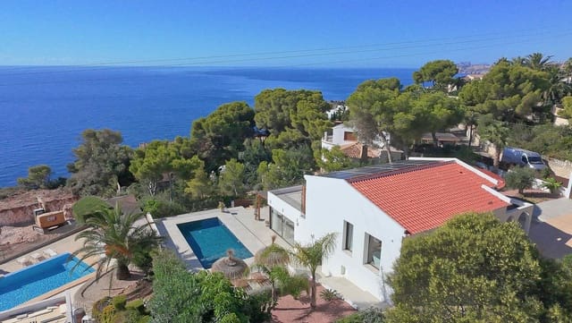 4 slaapkamer Villa te koop in Centro ciudad, Javea / Xàbia met zwembad - € 1.980.000 (Ref: 10078064)