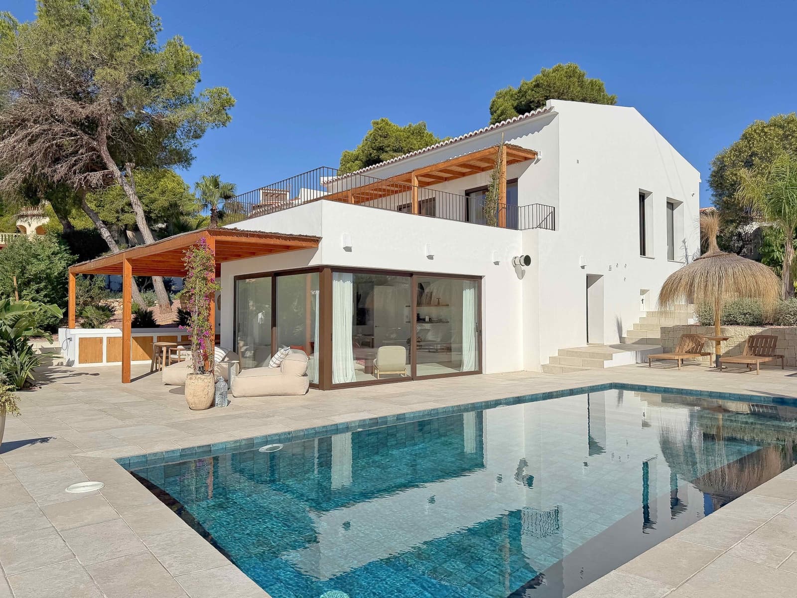 4 chambre Villa/Maison à vendre à Javea / Xabia avec piscine - 1 980 000 € (Ref: 10078064)