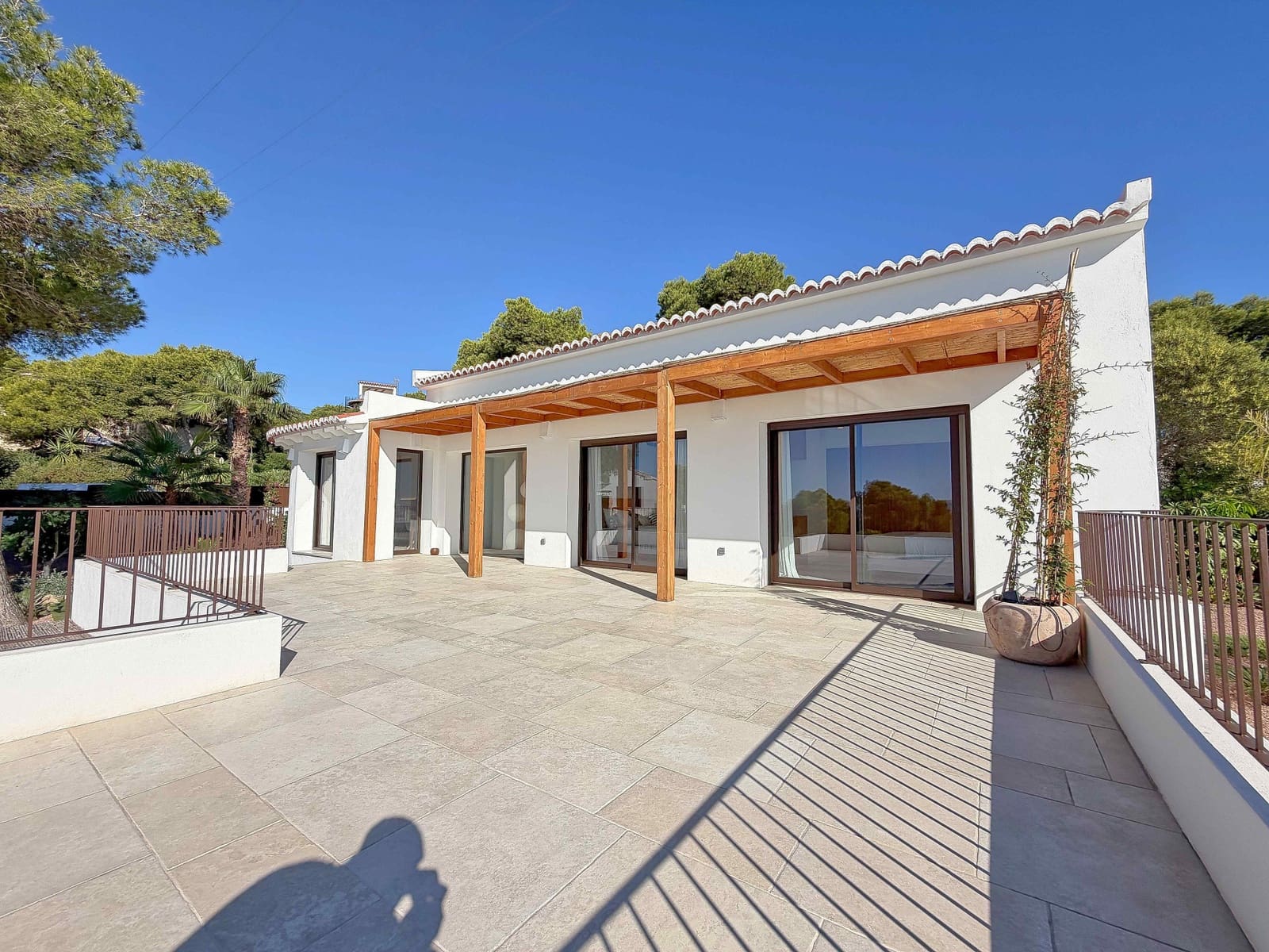 4 chambre Villa/Maison à vendre à Javea / Xabia avec piscine - 1 980 000 € (Ref: 10078064)