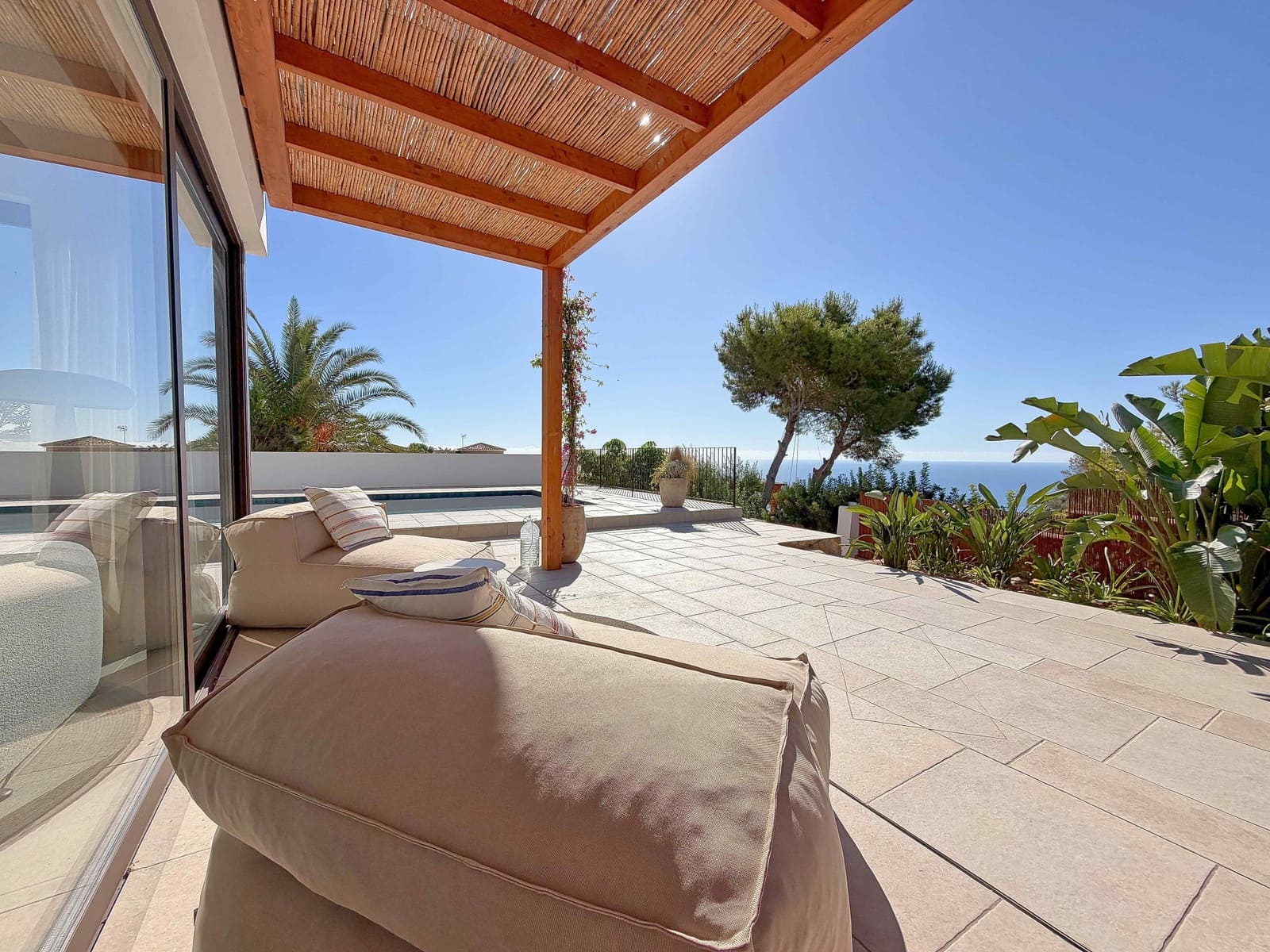 4 chambre Villa/Maison à vendre à Javea / Xabia avec piscine - 1 980 000 € (Ref: 10078064)