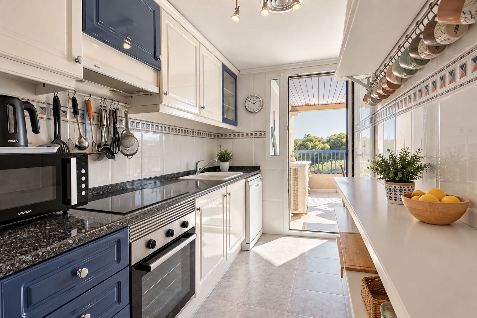 2 slaapkamer Appartement te koop in Moraira - € 435.000 (Ref: 10080987)