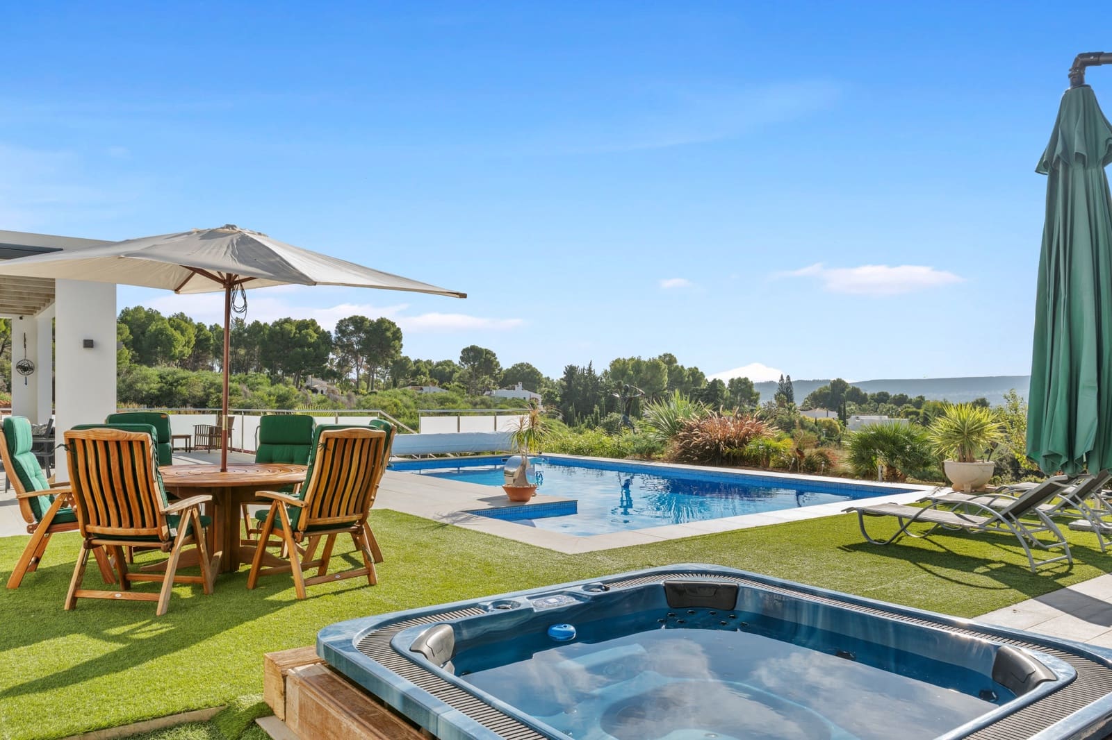 Chalet de 5 habitaciones en Javea / Xàbia en venta - 1.440.000 € (Ref: 10089452)