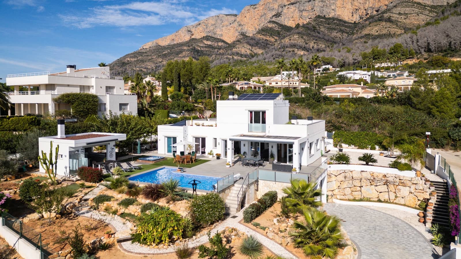 Chalet de 5 habitaciones en Javea / Xàbia en venta - 1.440.000 € (Ref: 10089452)