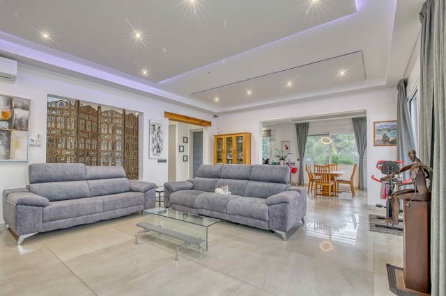 Chalet de 5 habitaciones en Montgó - Ermita, Javea / Xàbia en venta - 1.440.000 € (Ref: 10089452)