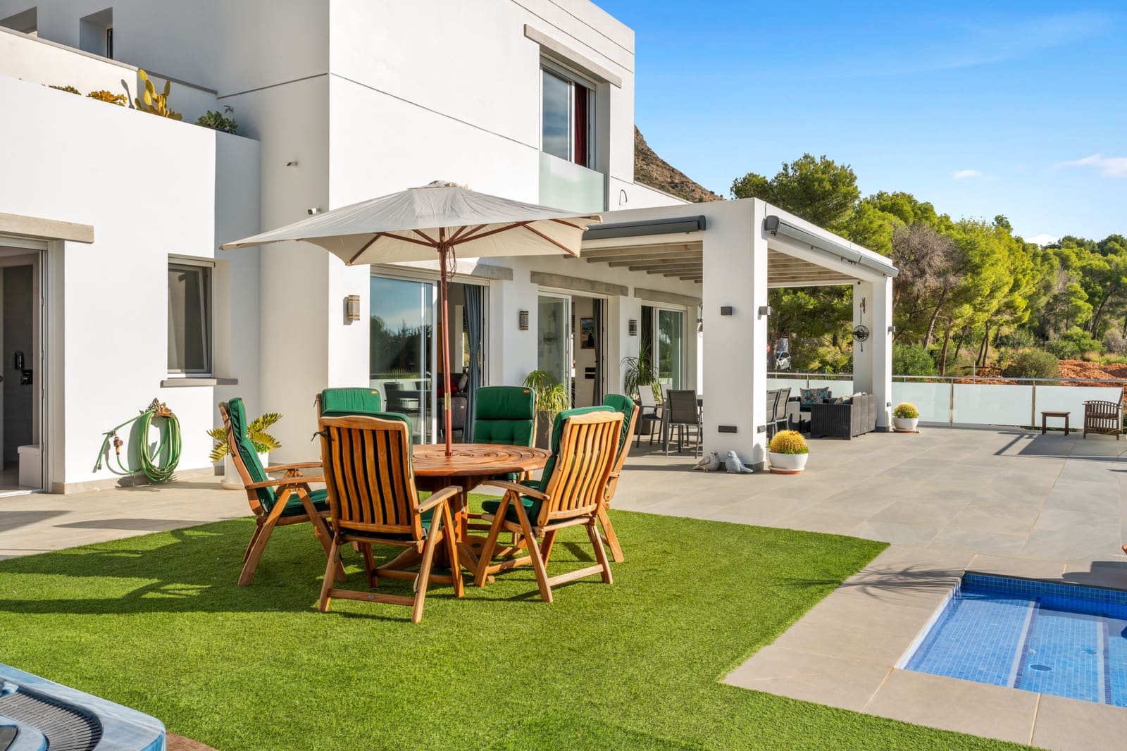 Chalet de 5 habitaciones en Javea / Xàbia en venta - 1.440.000 € (Ref: 10089452)
