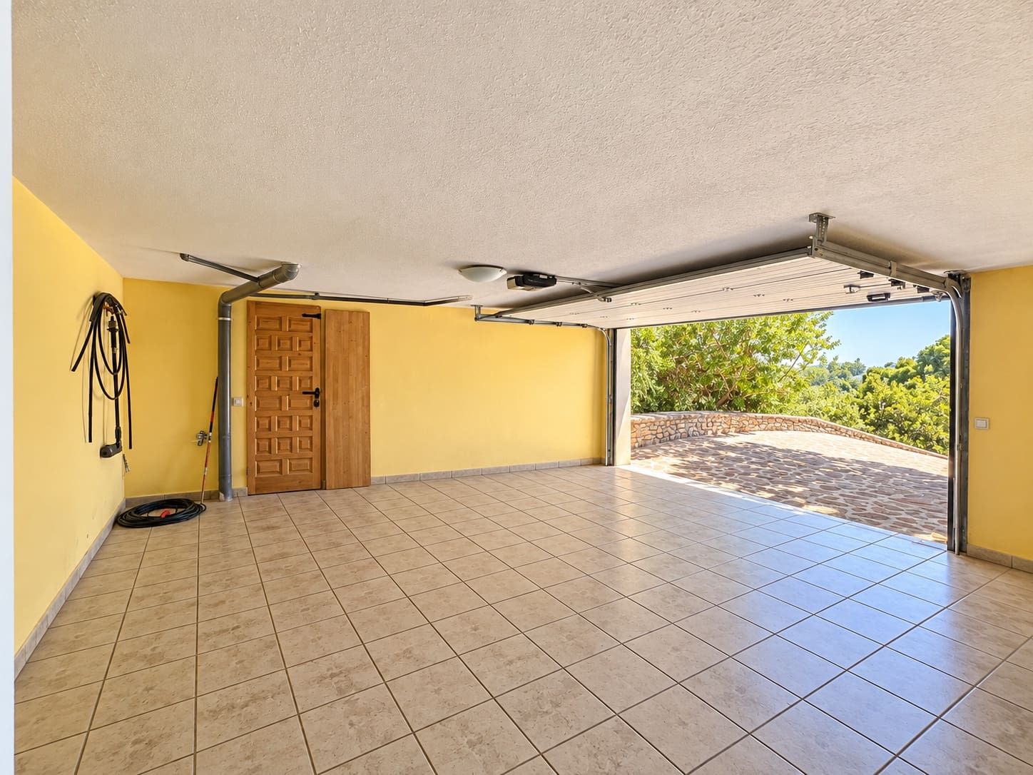 4 quarto Moradia para venda em Beniarjo com piscina - 650 000 € (Ref: 10100128)