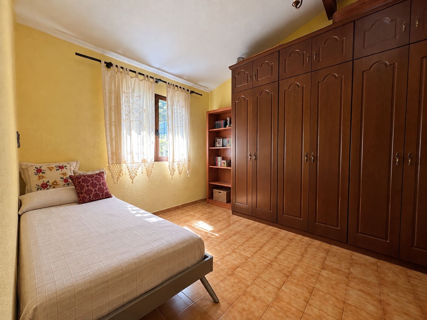 4 quarto Moradia para venda em Beniarjo com piscina - 650 000 € (Ref: 10100128)
