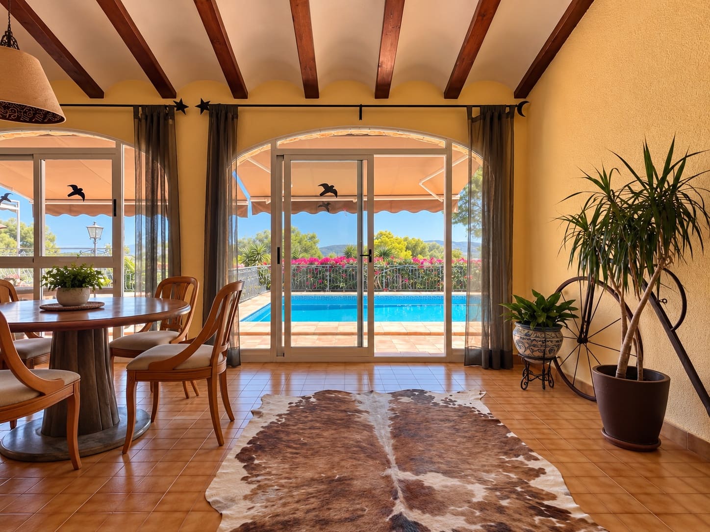 4 quarto Moradia para venda em Beniarjo com piscina - 650 000 € (Ref: 10100128)