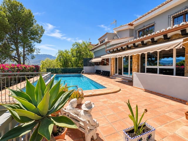 4 quarto Moradia para venda em Beniarjó com piscina - 650 000 € (Ref: 10100128)