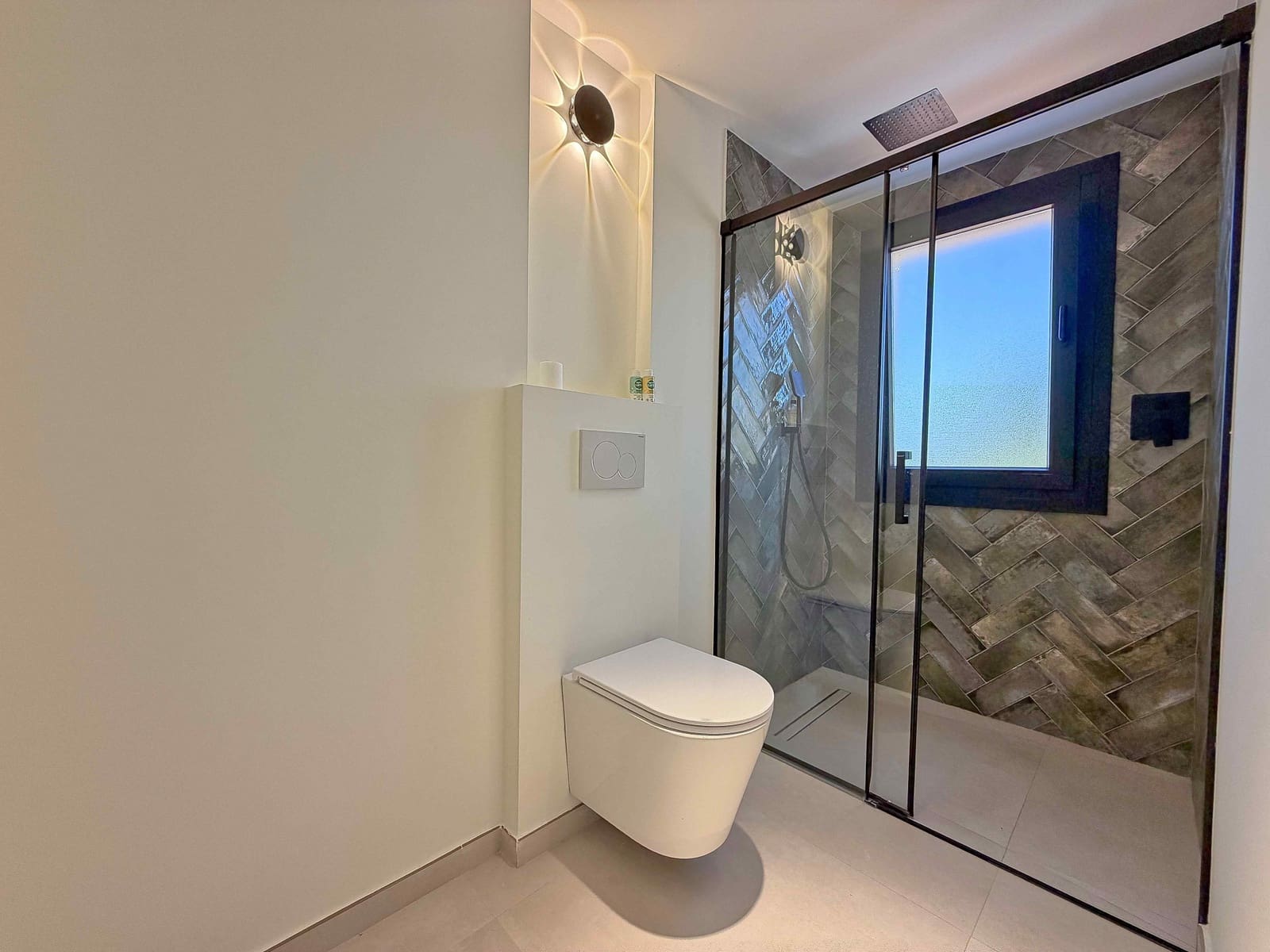 5 sovrum Villa till salu i Javea / Xabia med pool - 1 685 000 € (Ref: 10100130)